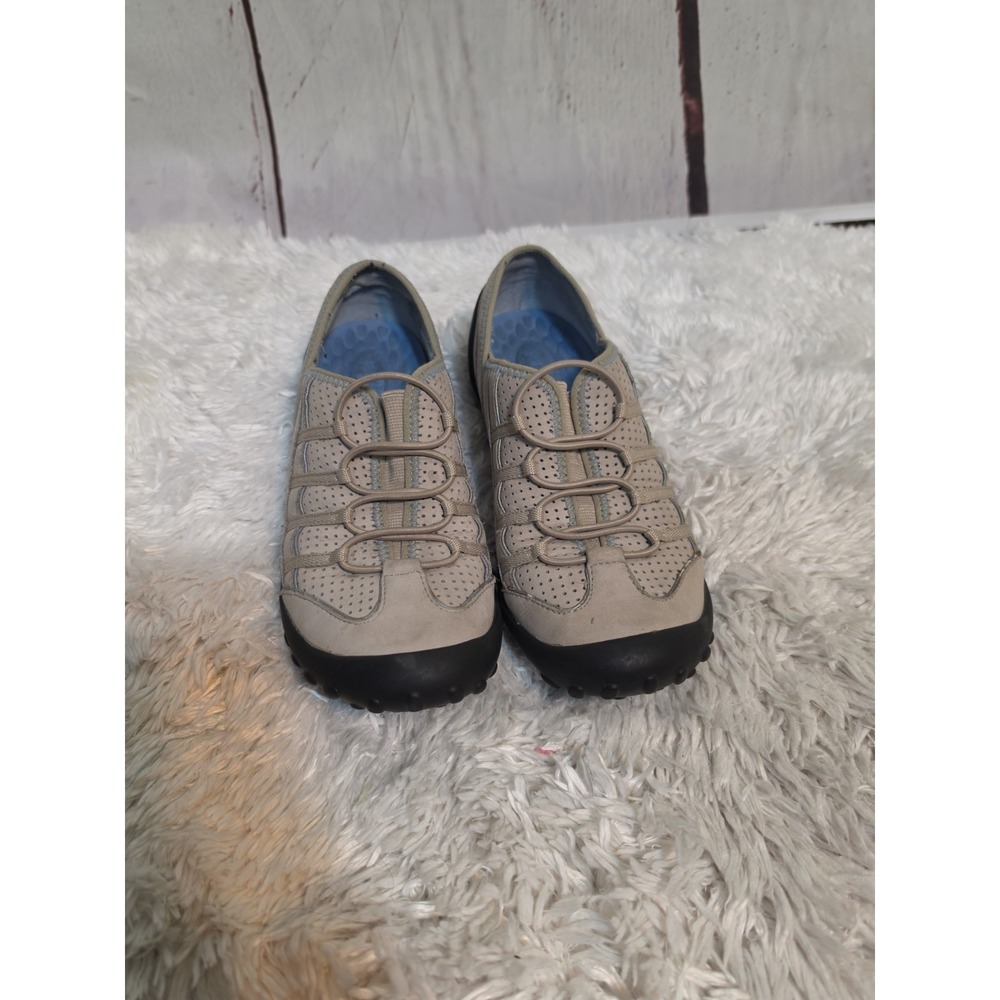 Privo Shoes